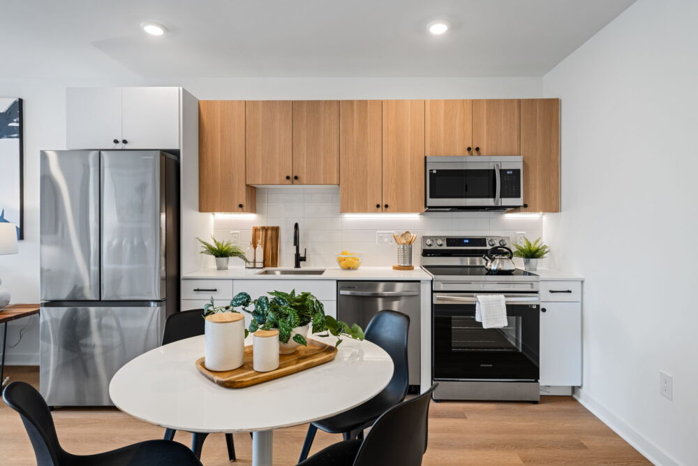 5-web-or-mls-828-n-2nd-st